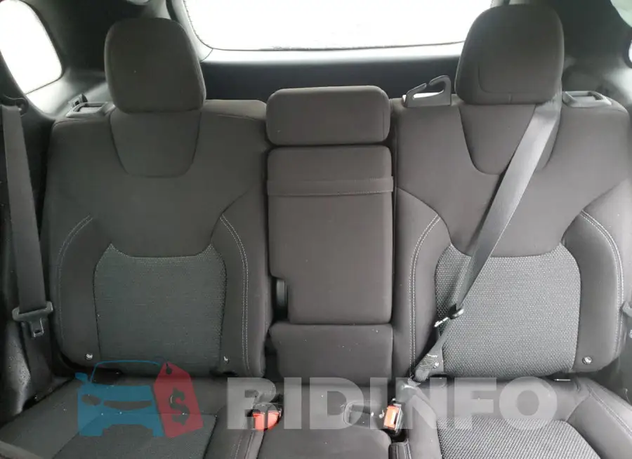1C4PJMCB8KD175110 Photo# 10