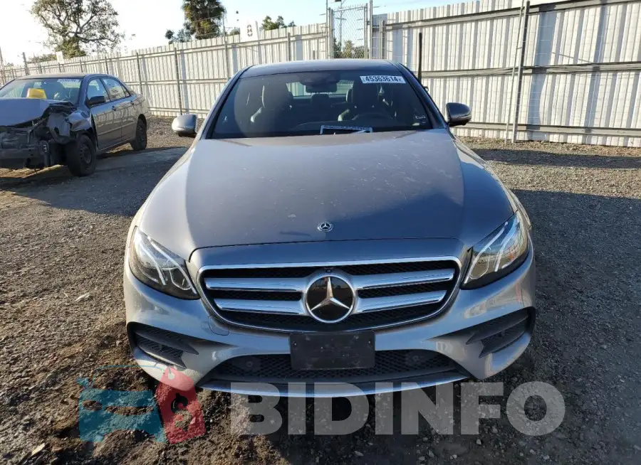 WDDZF4JB9KA549891 Photo# 5