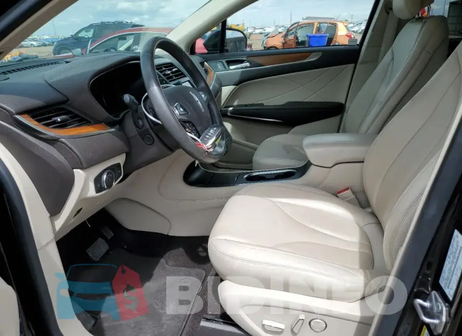 5LMCJ2D96KUL53085 Photo# 7