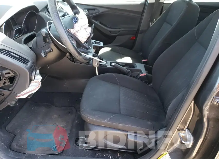 1FADP3E22GL202913 Photo# 7