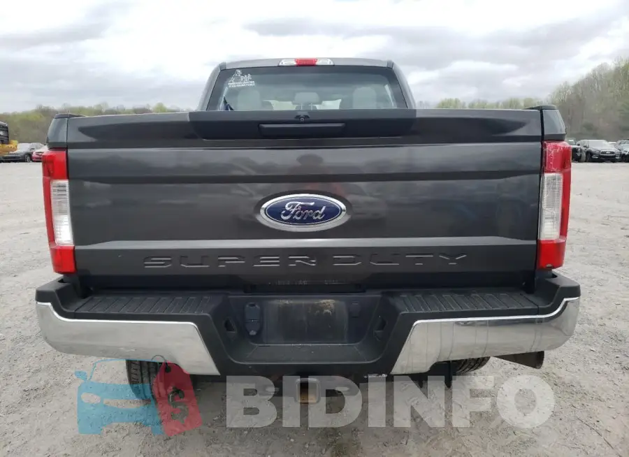 1FT7W2B66JEB33666 Photo# 6