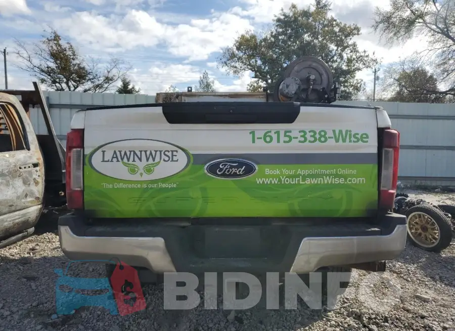 1FT7X2B60JEC86783 Photo# 6