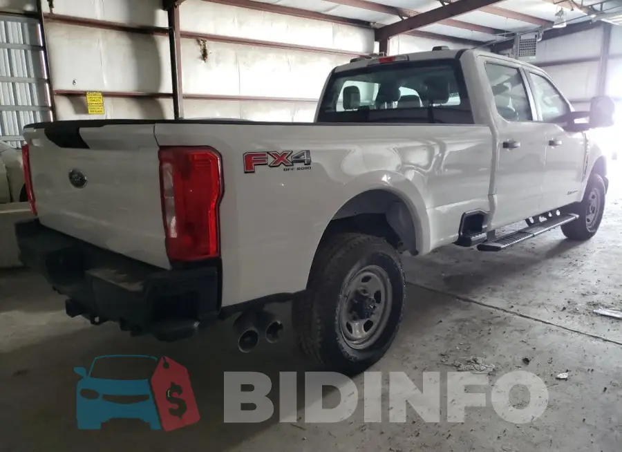 1FT8W3BT2PEC65042 Photo# 3