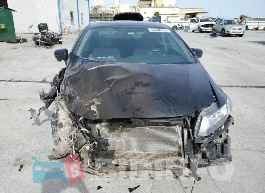 19XFB2F89FE058413 Photo# 5