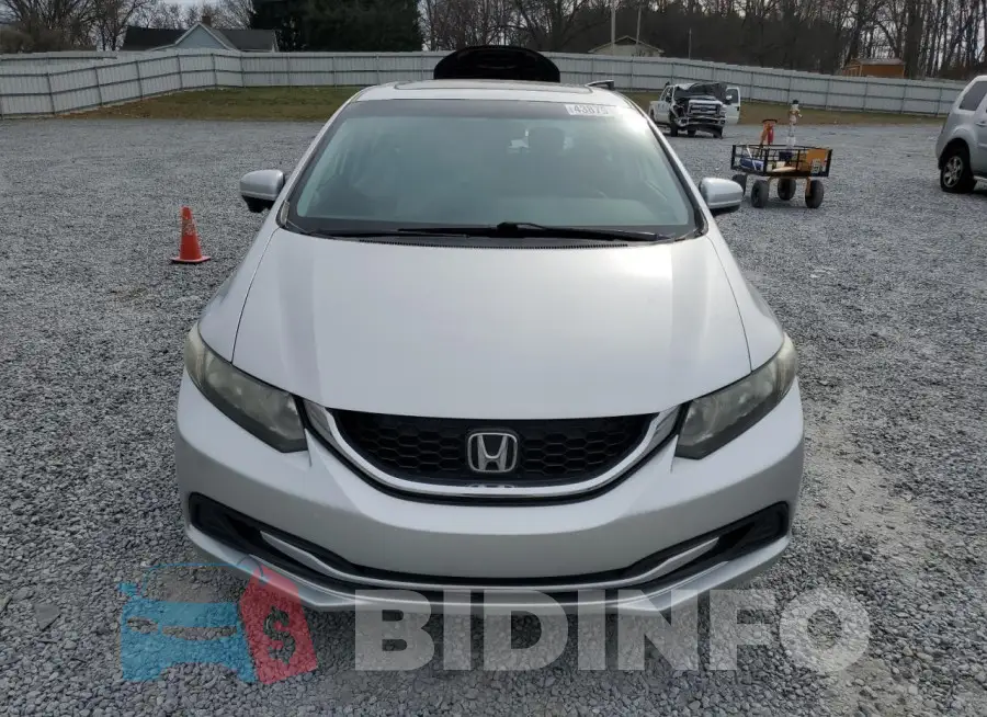 19XFB2F89FE108162 Photo# 5