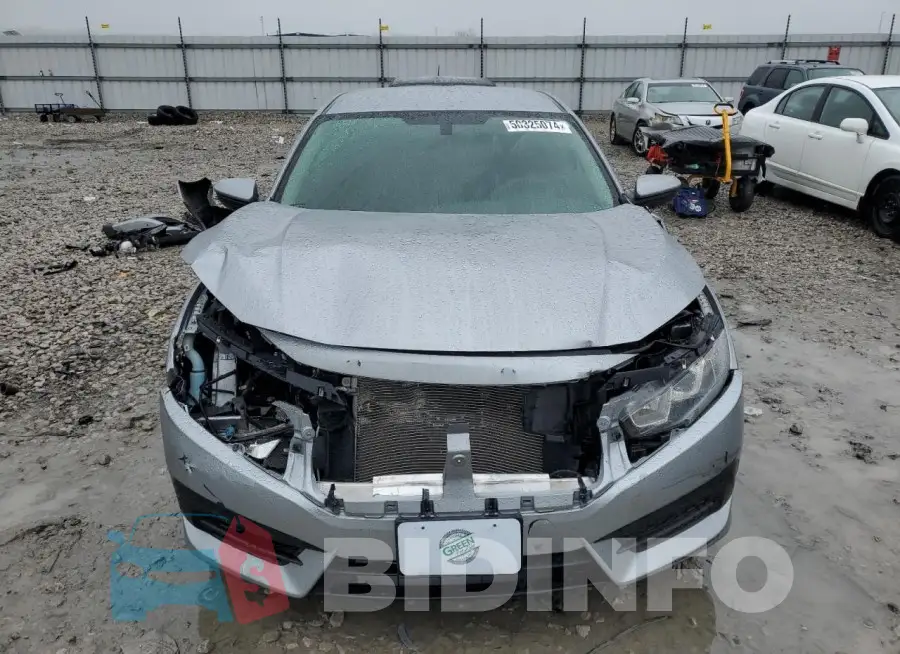 19XFC2F56GE045719 Photo# 5