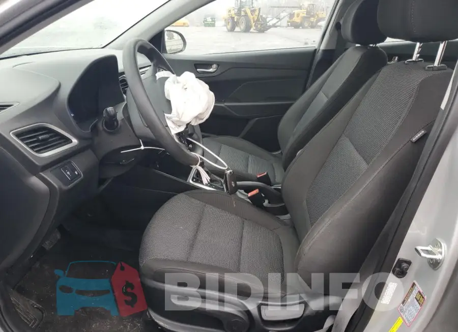 3KPC24A68NE187651 Photo# 7