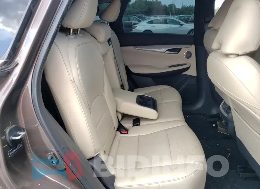 3PCAJ5M3XKF121397 Photo# 10