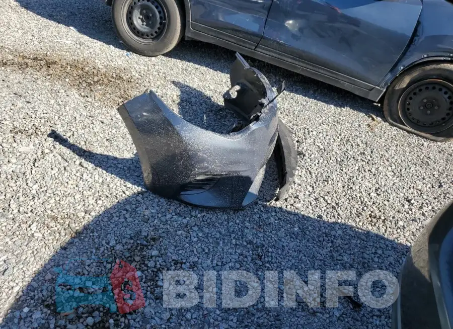 2T1BURHE1FC274999 Photo# 12