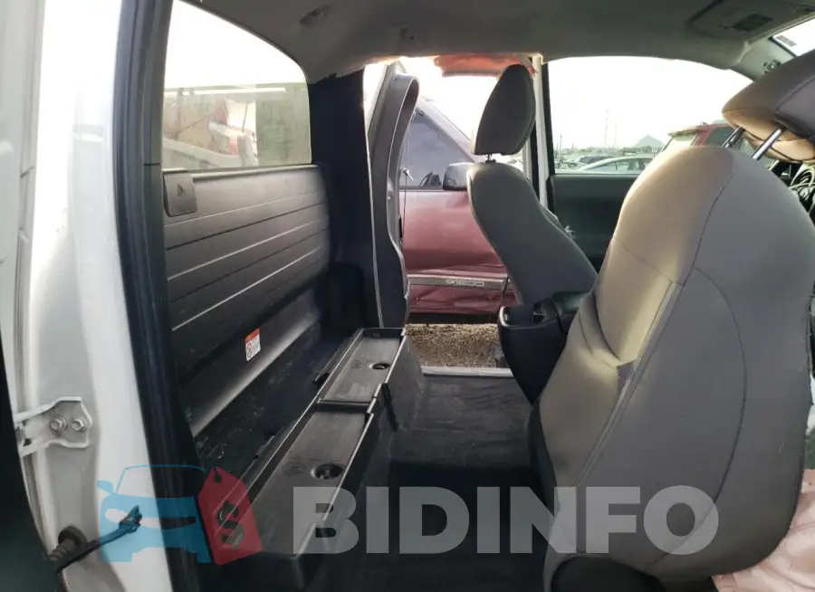 3TYRX5GN0NT056580 Photo# 10
