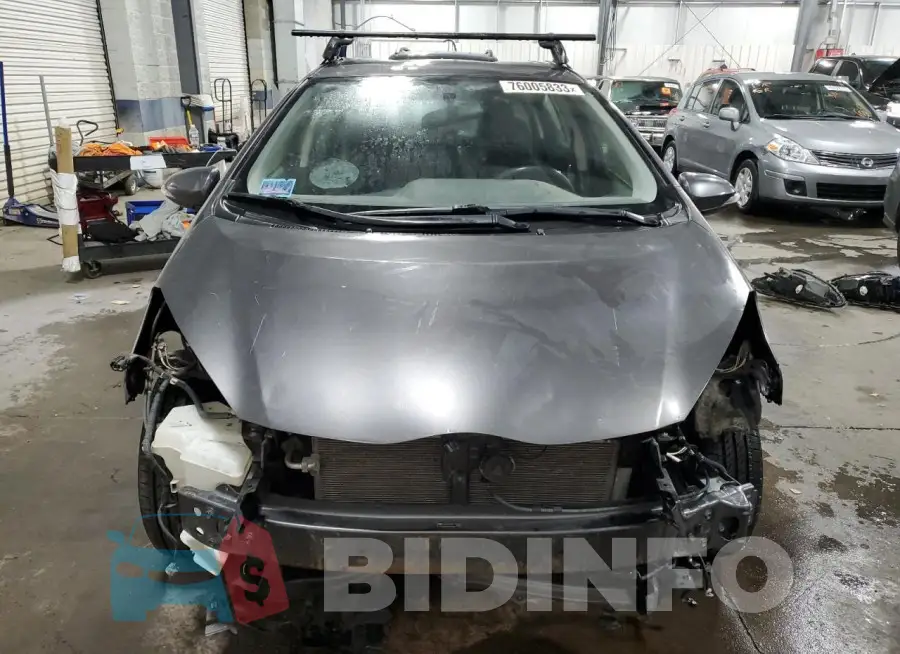JTDKDTB33F1100585 Photo# 5