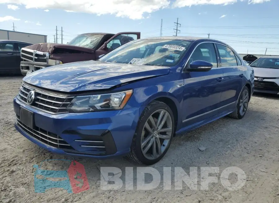 1VWDT7A3XHC005689 Photo# 1