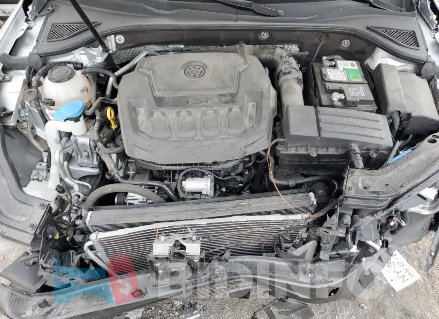 1VWLA7A33KC006840 Photo# 11