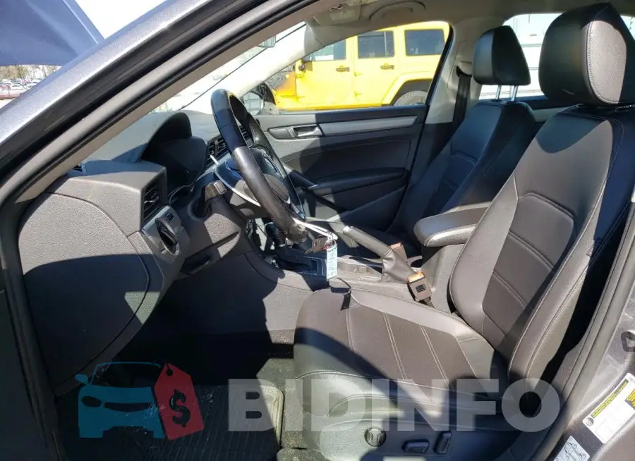 1VWWA7A31LC002154 Photo# 7