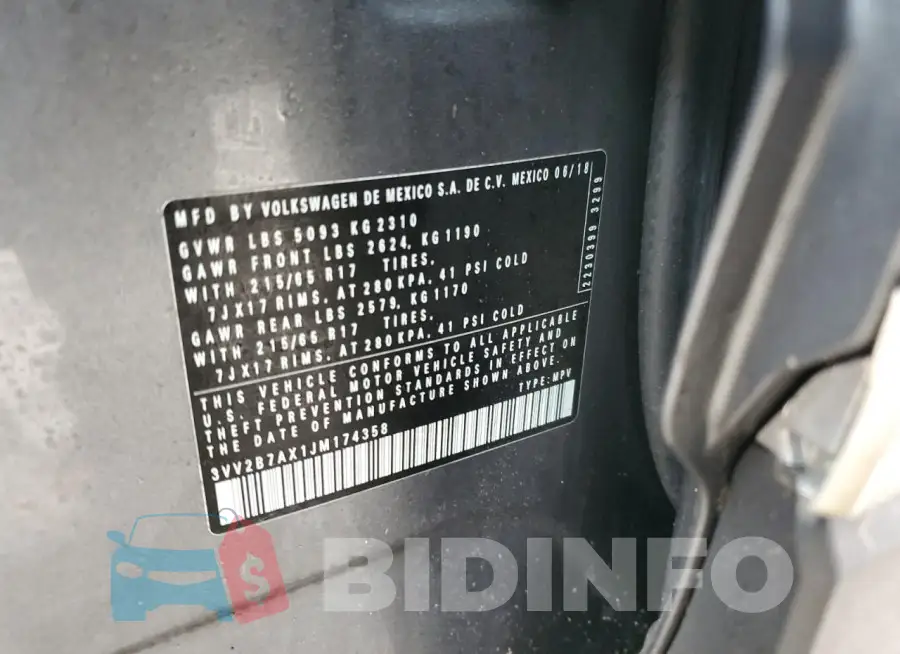 3VV2B7AX1JM174358 Photo# 13