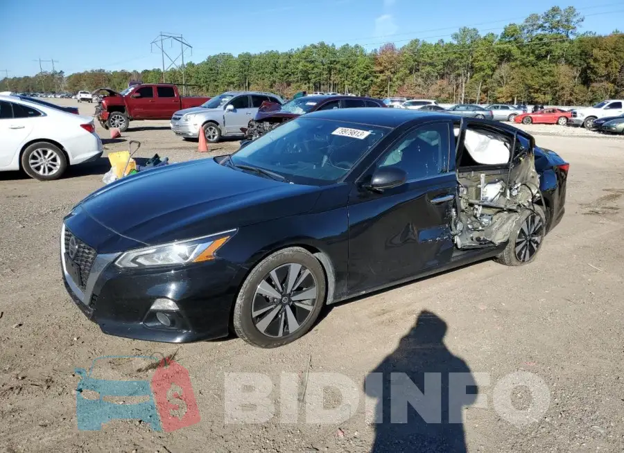 1N4BL4EV7KC150108 Photo# 1