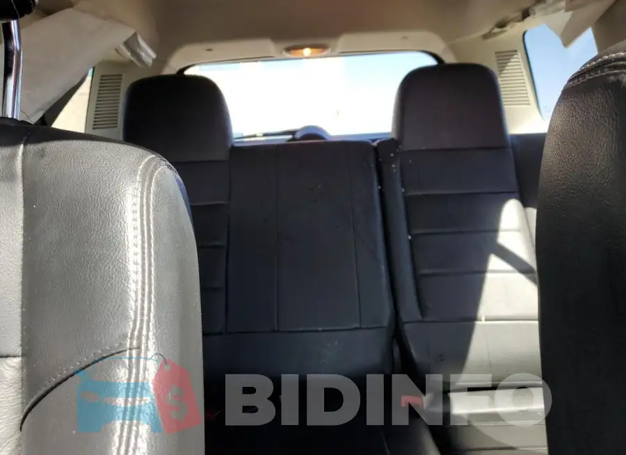 1C4NJRFBXFD155334 Photo# 10
