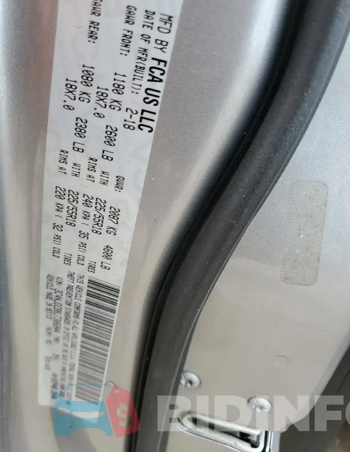 3C4NJDCB8JT306844 Photo# 14