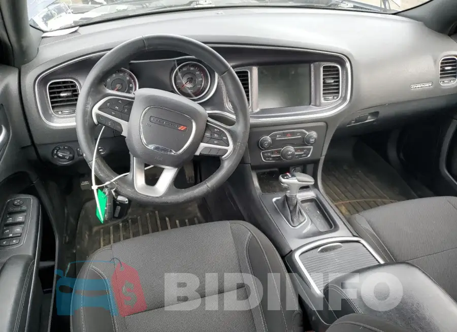 2C3CDXJG3GH293716 Photo# 8