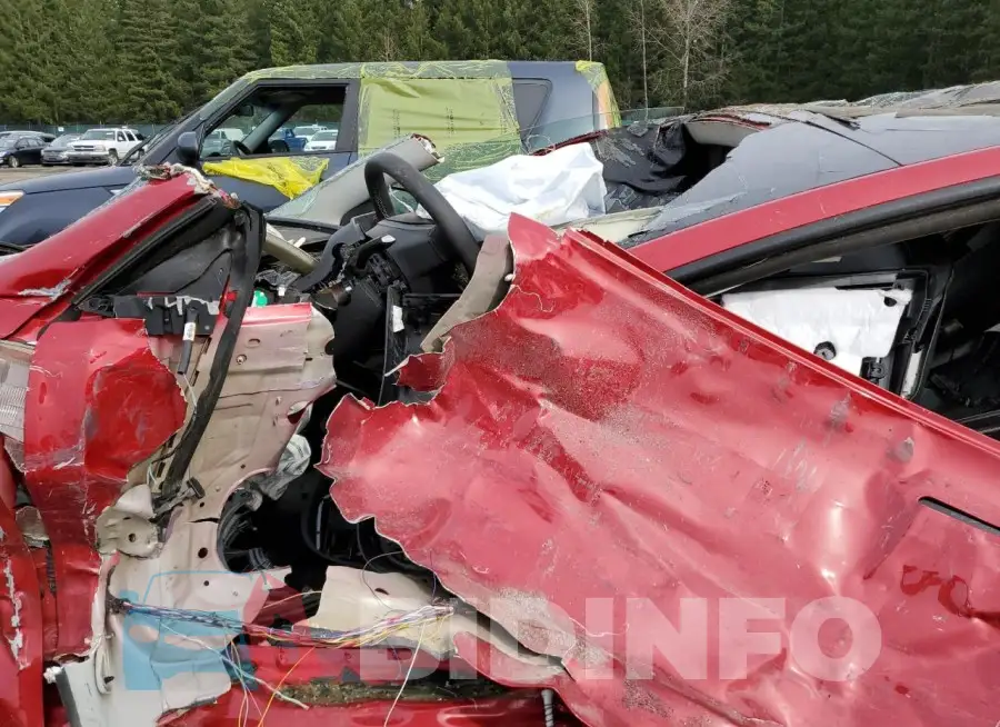 5YJ3E1EC8NF263577 Photo# 7