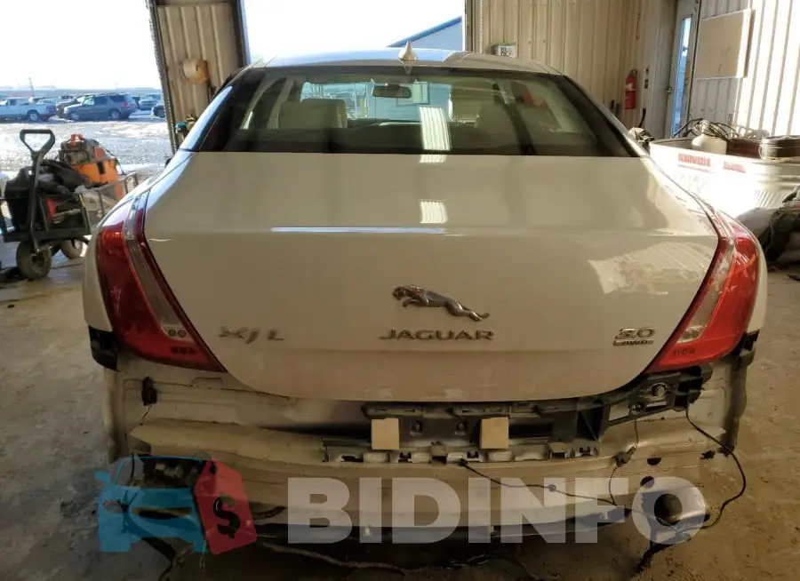 SAJWJ2GD6F8V80863 Photo# 6
