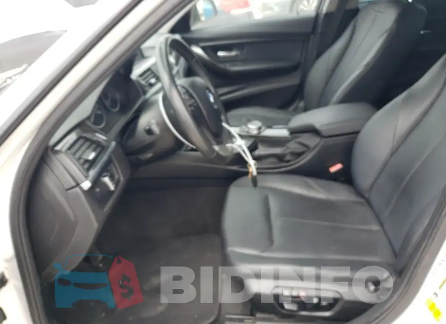 WBA3B1C51FK139021 Photo# 7