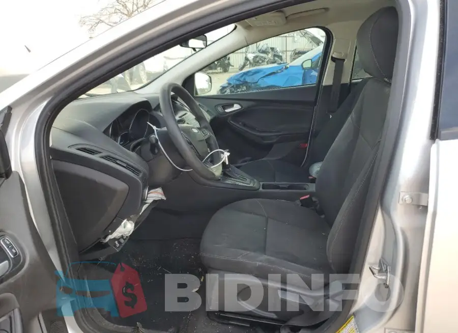 1FADP3F2XHL303181 Photo# 7