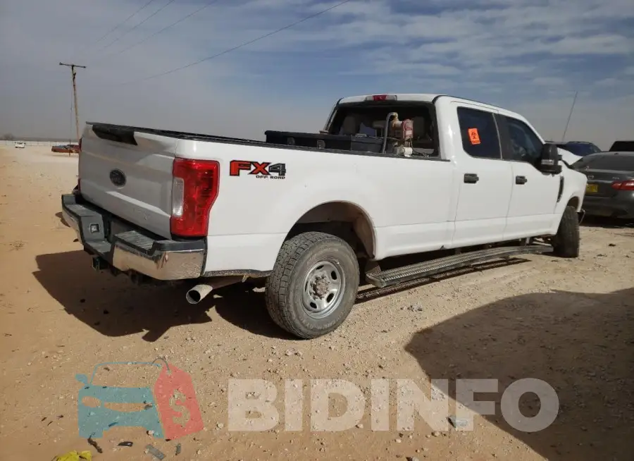 1FT7W2B67KEG70788 Photo# 3