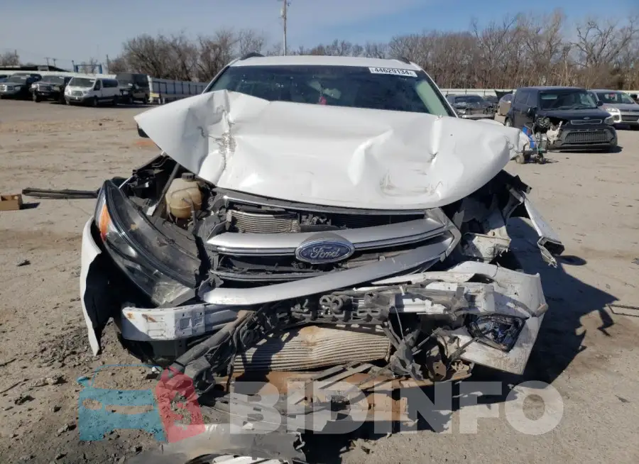 2FMPK3J94HBC26362 Photo# 5