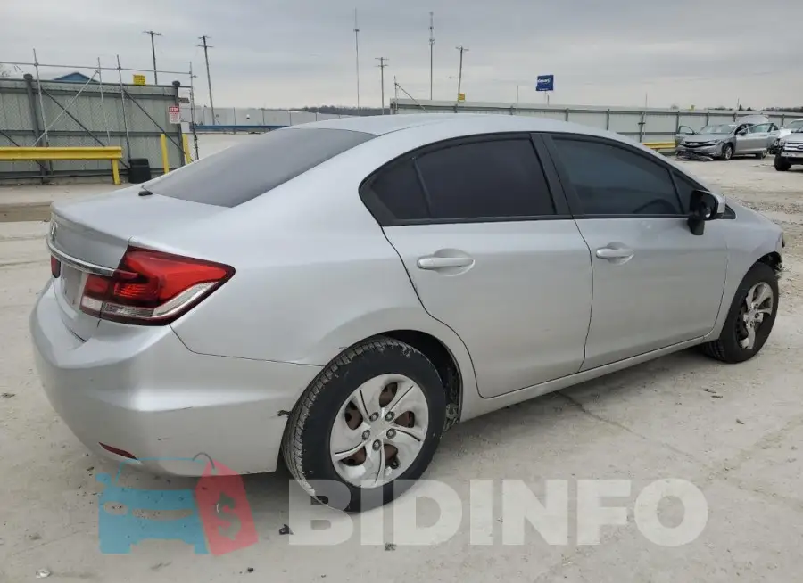 19XFB2F50FE041926 Photo# 3
