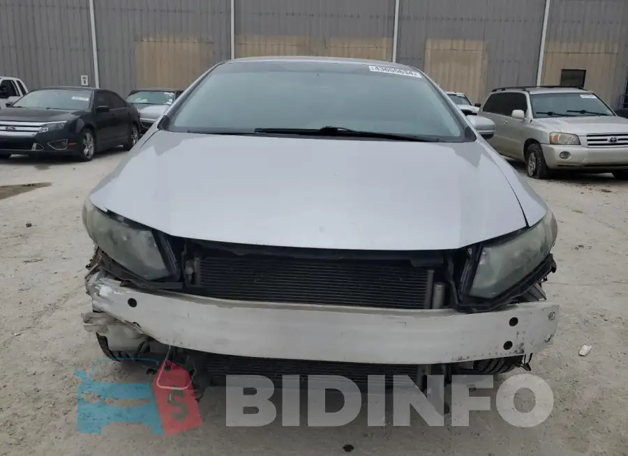 19XFB2F50FE041926 Photo# 5