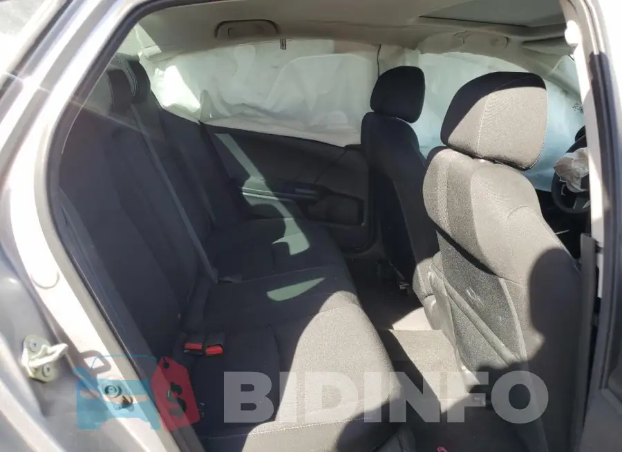 19XFC1F36GE013023 Photo# 10