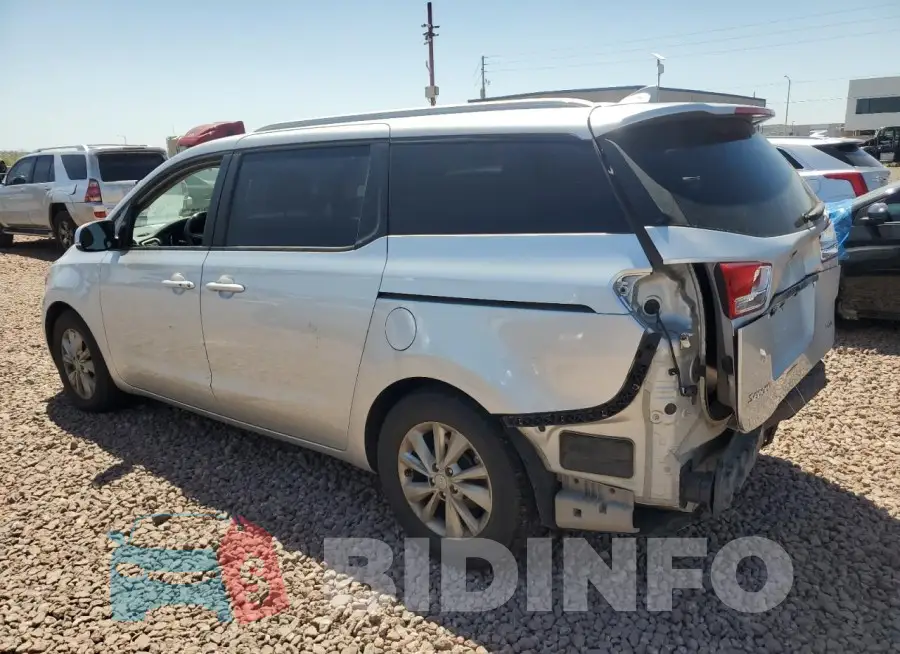 KNDMB5C19H6243635 Photo# 2