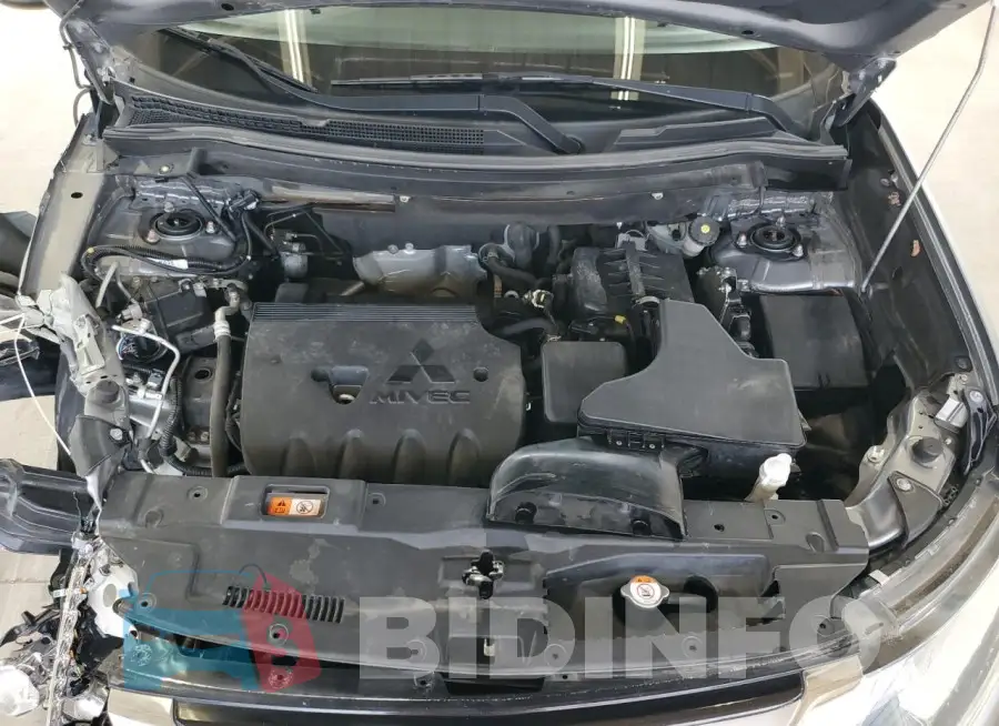 JA4AD3A39JZ039888 Photo# 11