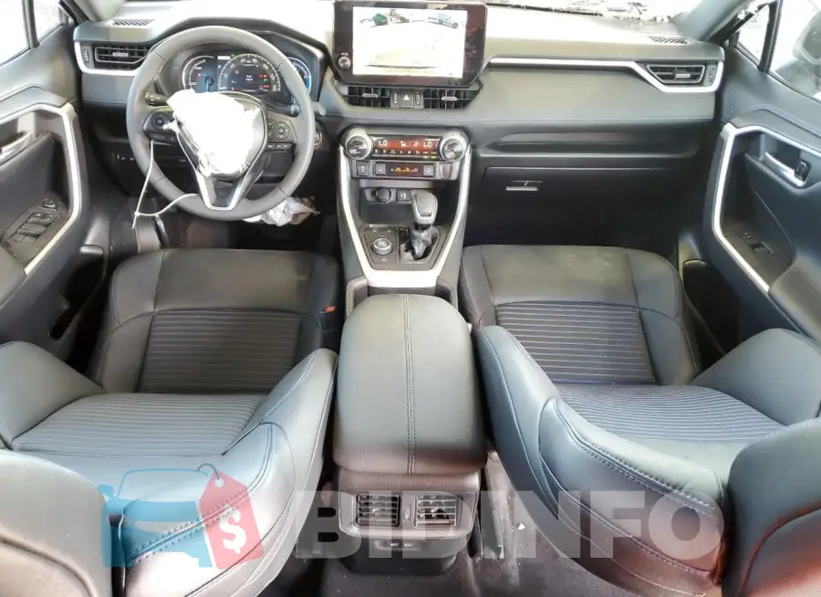 2T3E6RFV6PW045154 Photo# 8