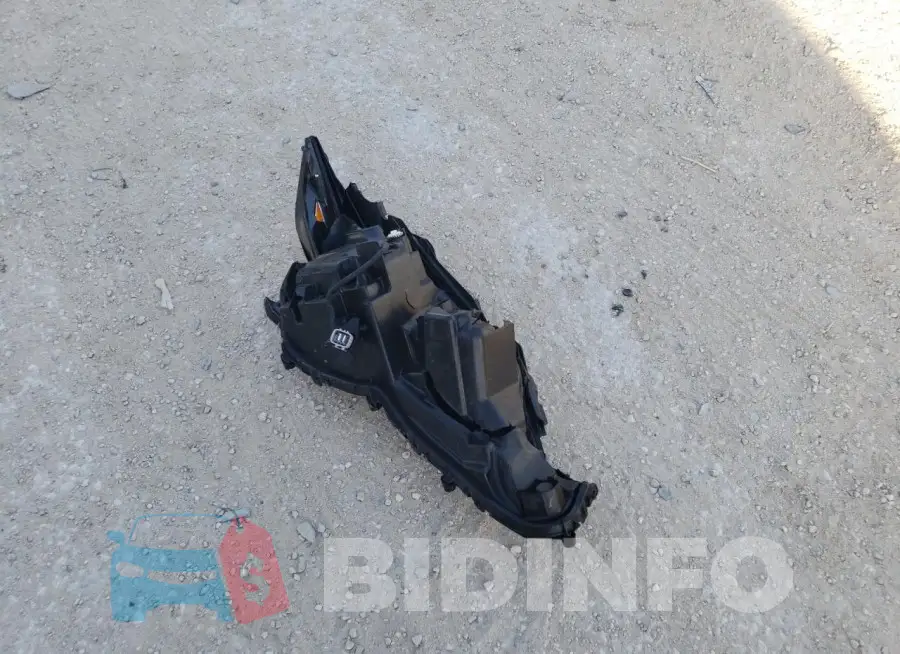 4T1C11AK8PU742905 Photo# 12