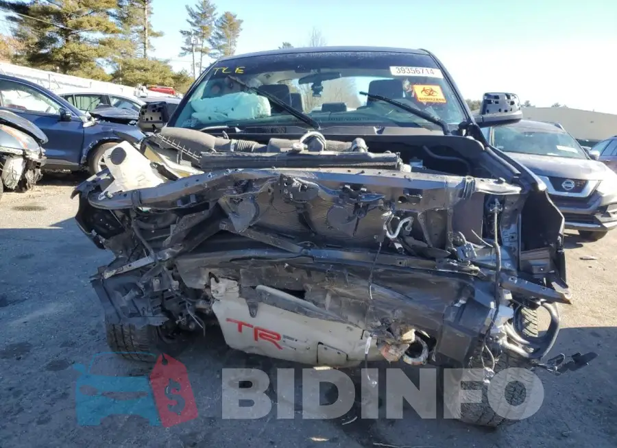 5TFDY5F11LX923400 Photo# 5