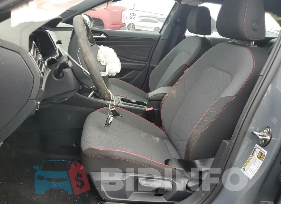 3VW9T7BU4RM016877 Photo# 7