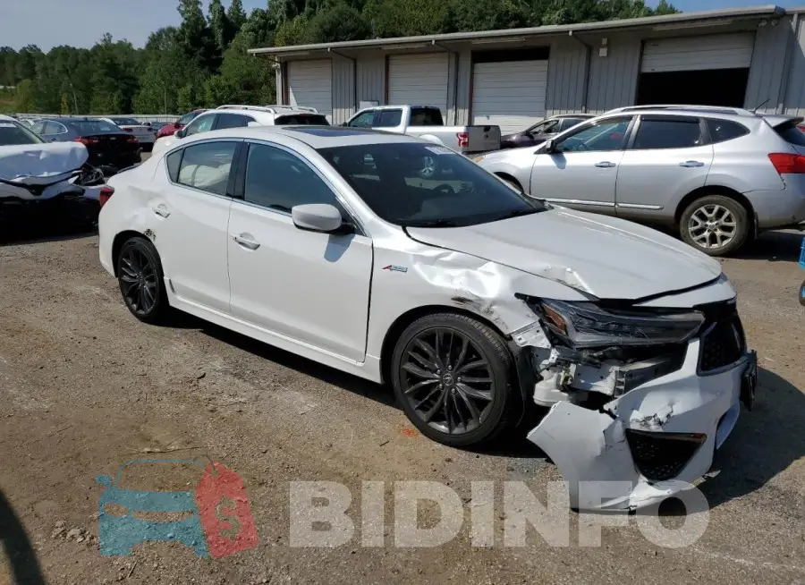 19UDE2F80KA000221 Photo# 4