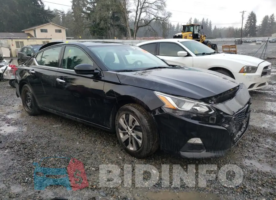 1N4BL4BV1LC184647 Photo# 4