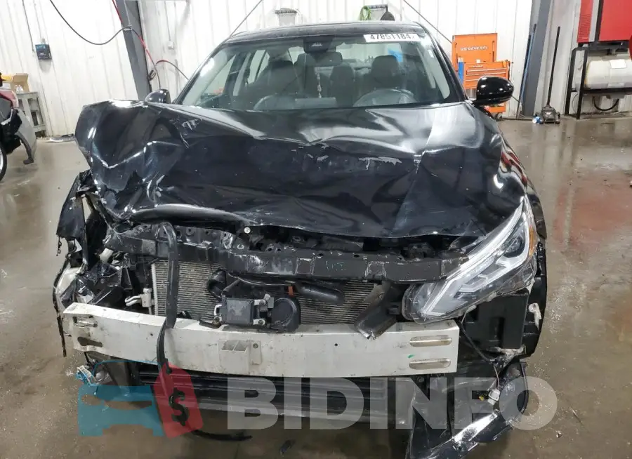 1N4BL4EV6KC169815 Photo# 5