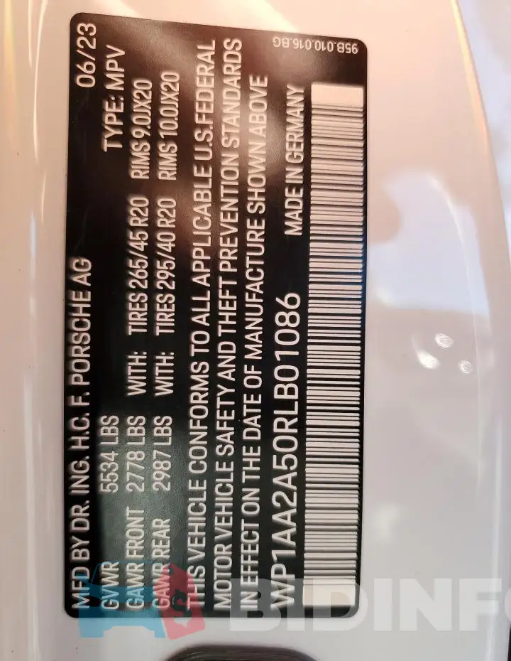 WP1AA2A50RLB01086 Photo# 13