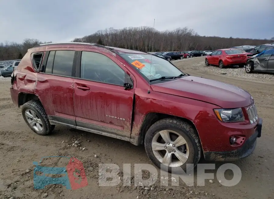 1C4NJDEB9GD802764 Photo# 4