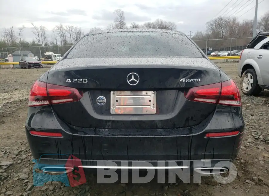 WDD3G4FB9KW035828 Photo# 6