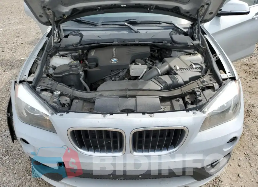 WBAVM1C58FV318481 Photo# 11