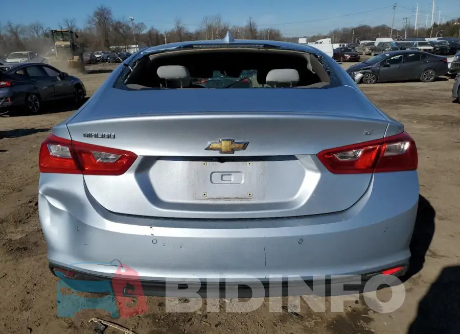 1G1ZD5ST0JF132425 Photo# 6
