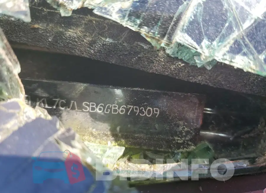 KL7CJLSB6GB679309 Photo# 14