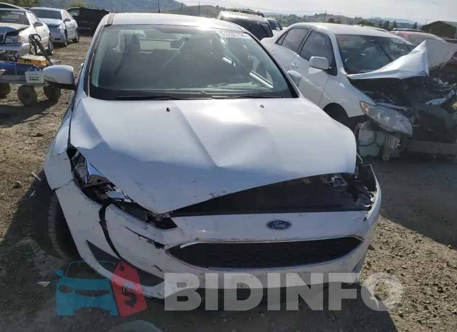 1FADP3K22GL276157 Photo# 5