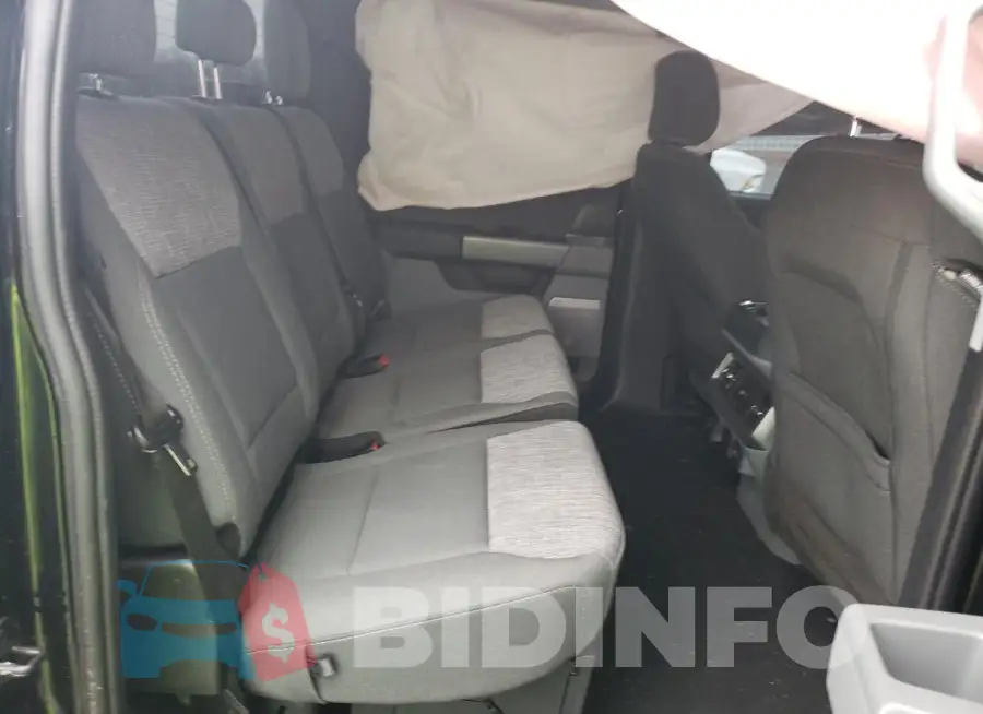 1FT8W2BT2PED46732 Photo# 10