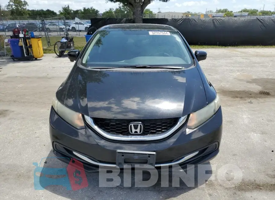 19XFB2F82FE068135 Photo# 5